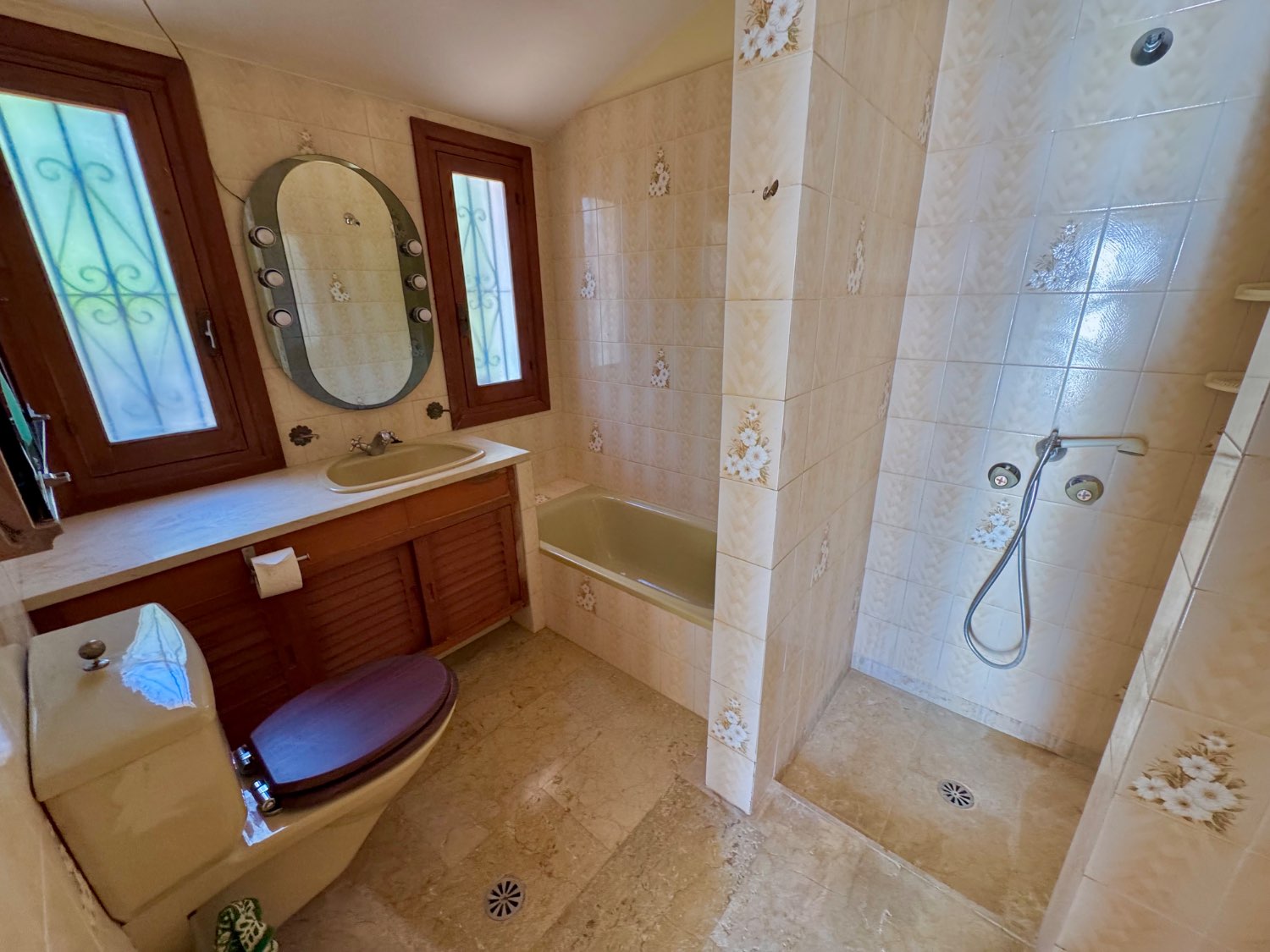 Villa till salu i Hipódromo-Cerrado del Águila (Mijas)