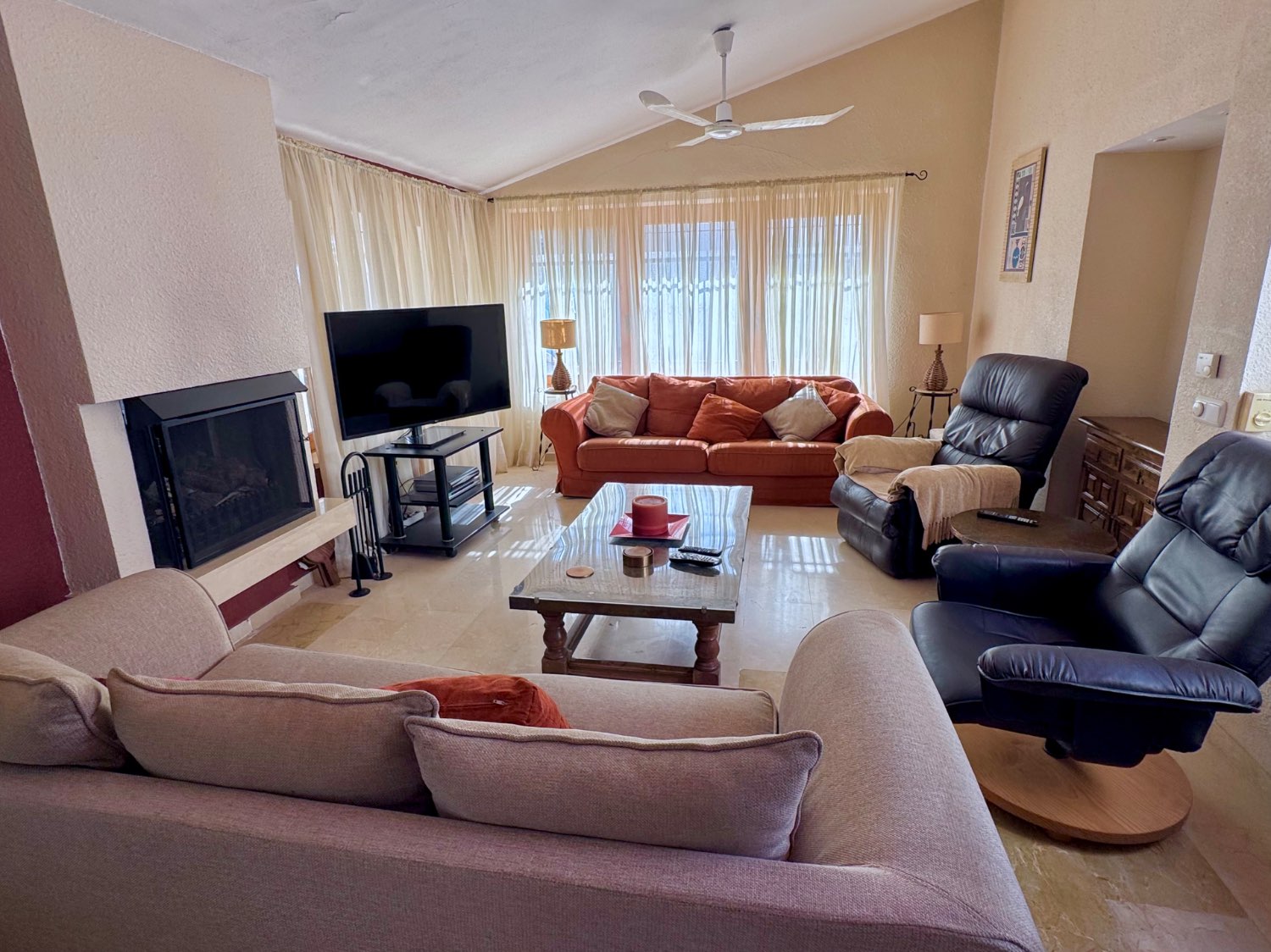 Villa till salu i Hipódromo-Cerrado del Águila (Mijas)