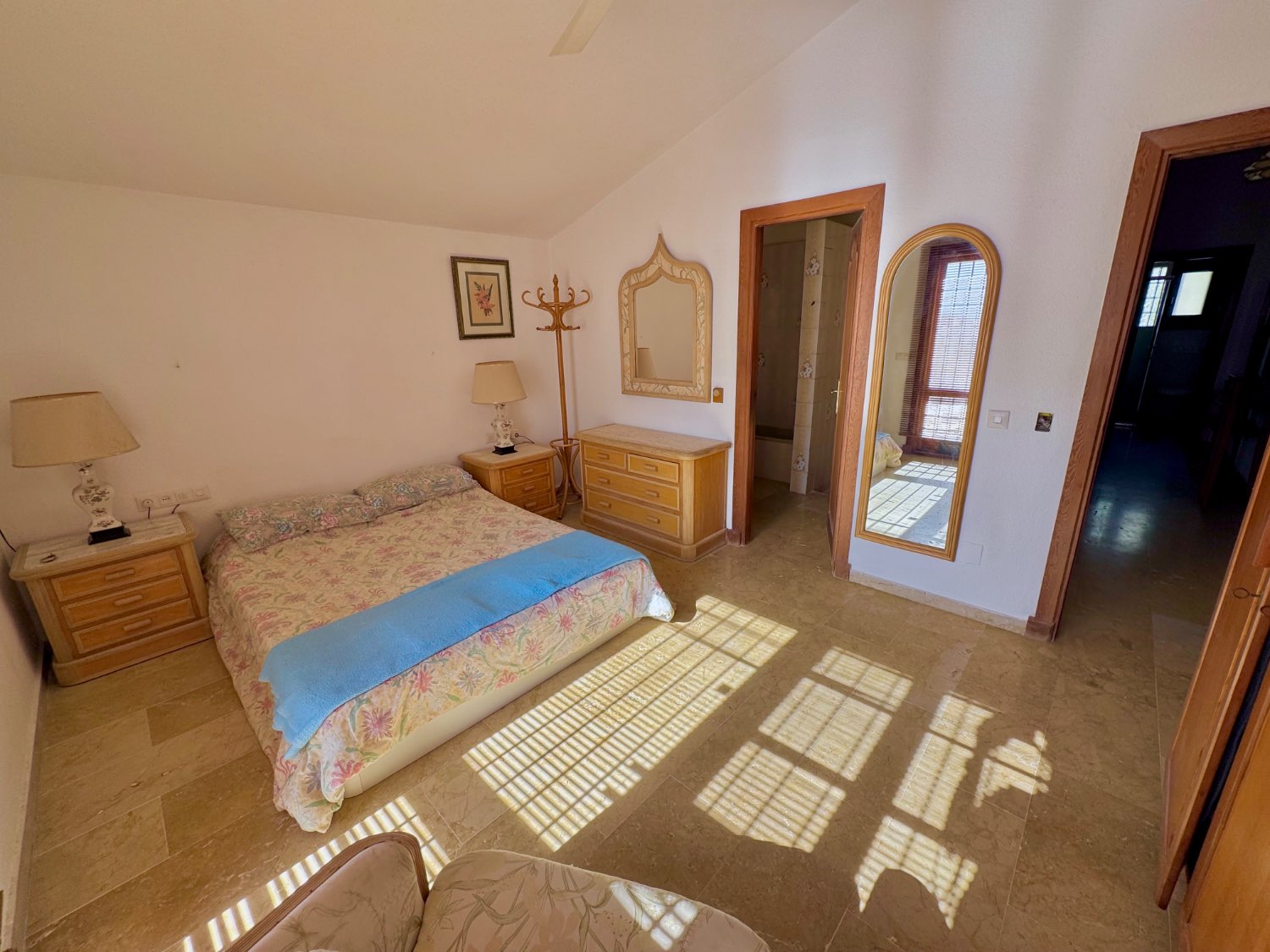 Villa till salu i Hipódromo-Cerrado del Águila (Mijas)