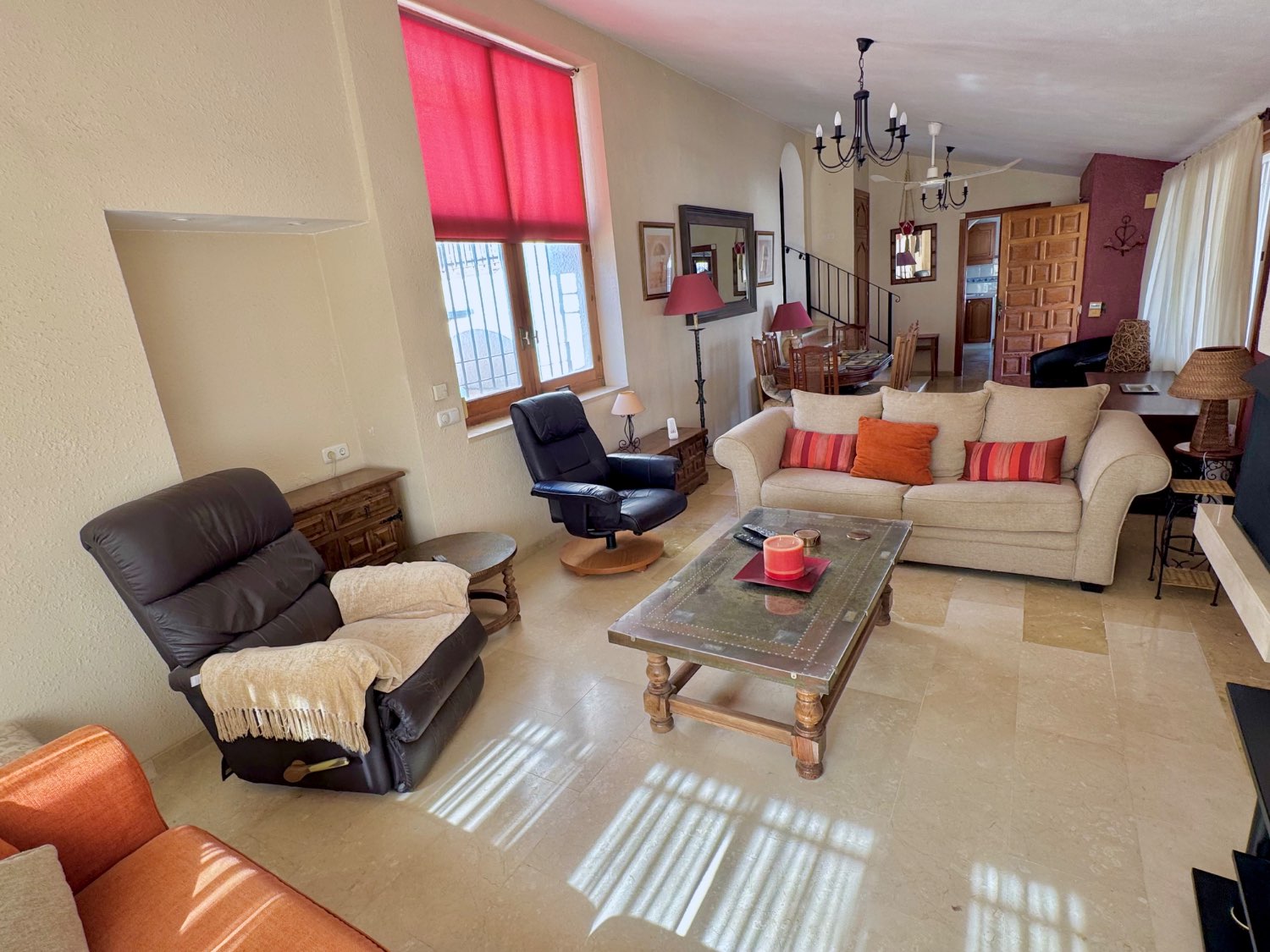 Villa till salu i Hipódromo-Cerrado del Águila (Mijas)