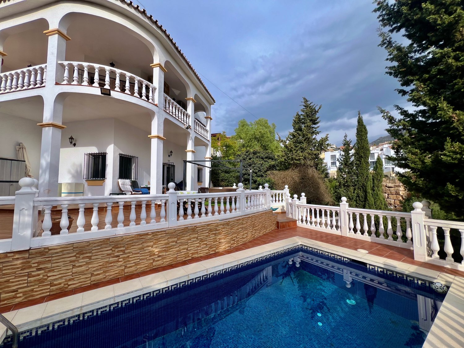 Villa con piscina